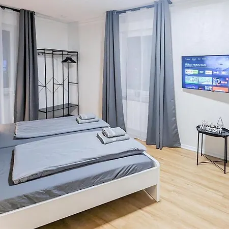 Apartment Alfa 4 Zimmer 8 Personen Netflix Inet Ebk Wm Trockner *
