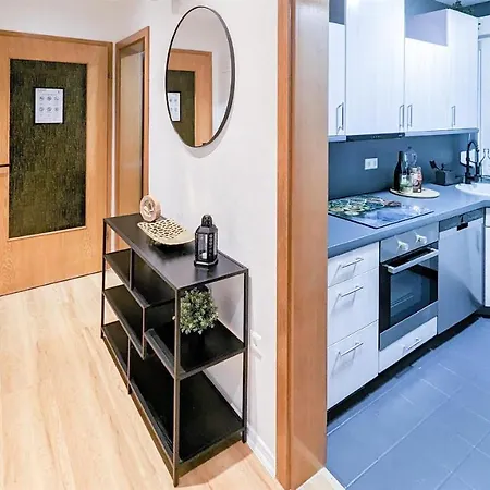 Apartment Alfa 4 Zimmer 8 Personen Netflix Inet Ebk Wm Trockner *