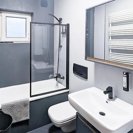 Apartment Alfa 4 Zimmer 8 Personen Netflix Inet Ebk Wm Trockner Stuttgart